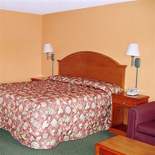 American Inn Cleburne Quarto foto